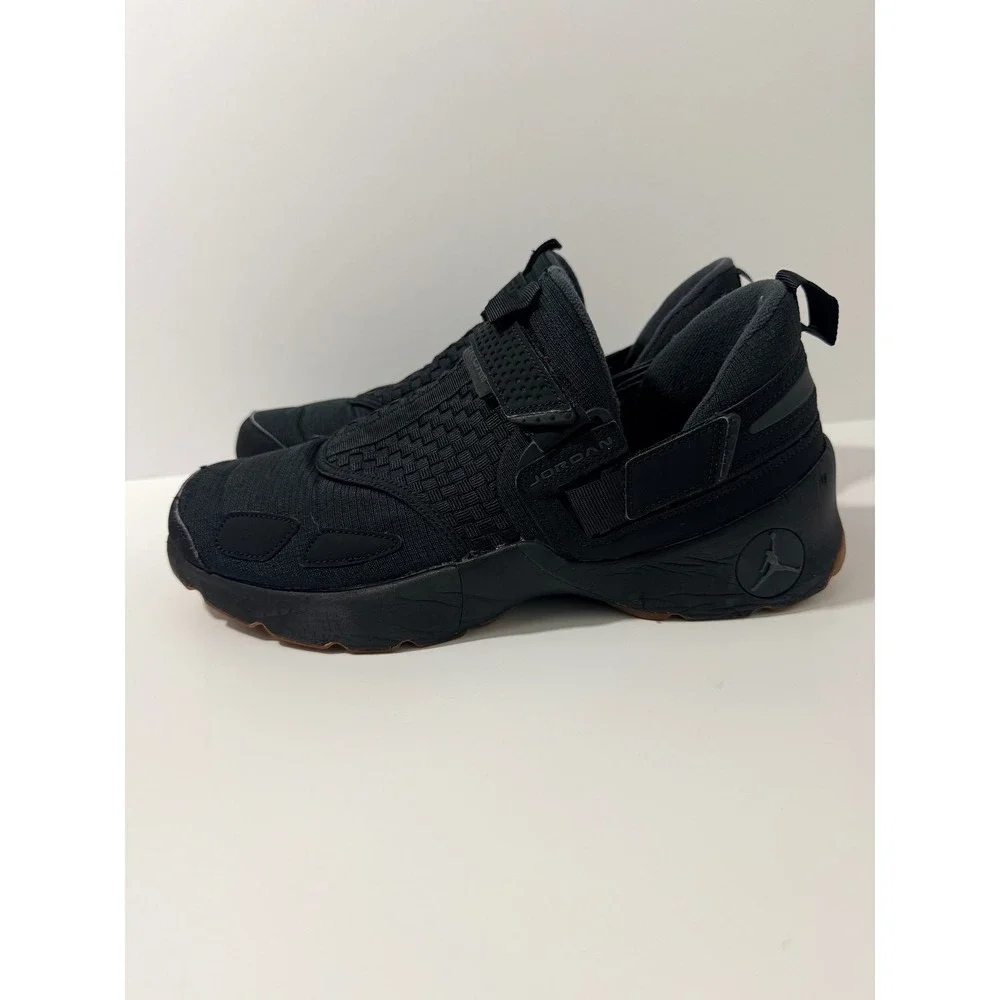 Jordan Trunner LX Mens 11 Black Good 897992-021 Woven Training Shoes